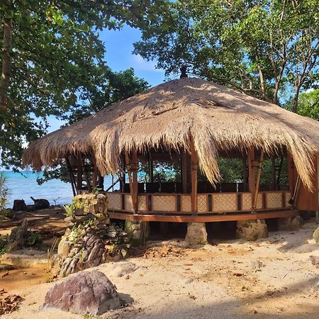 Hotel Alam Kita Karimunjawa-Inseln Exterior foto