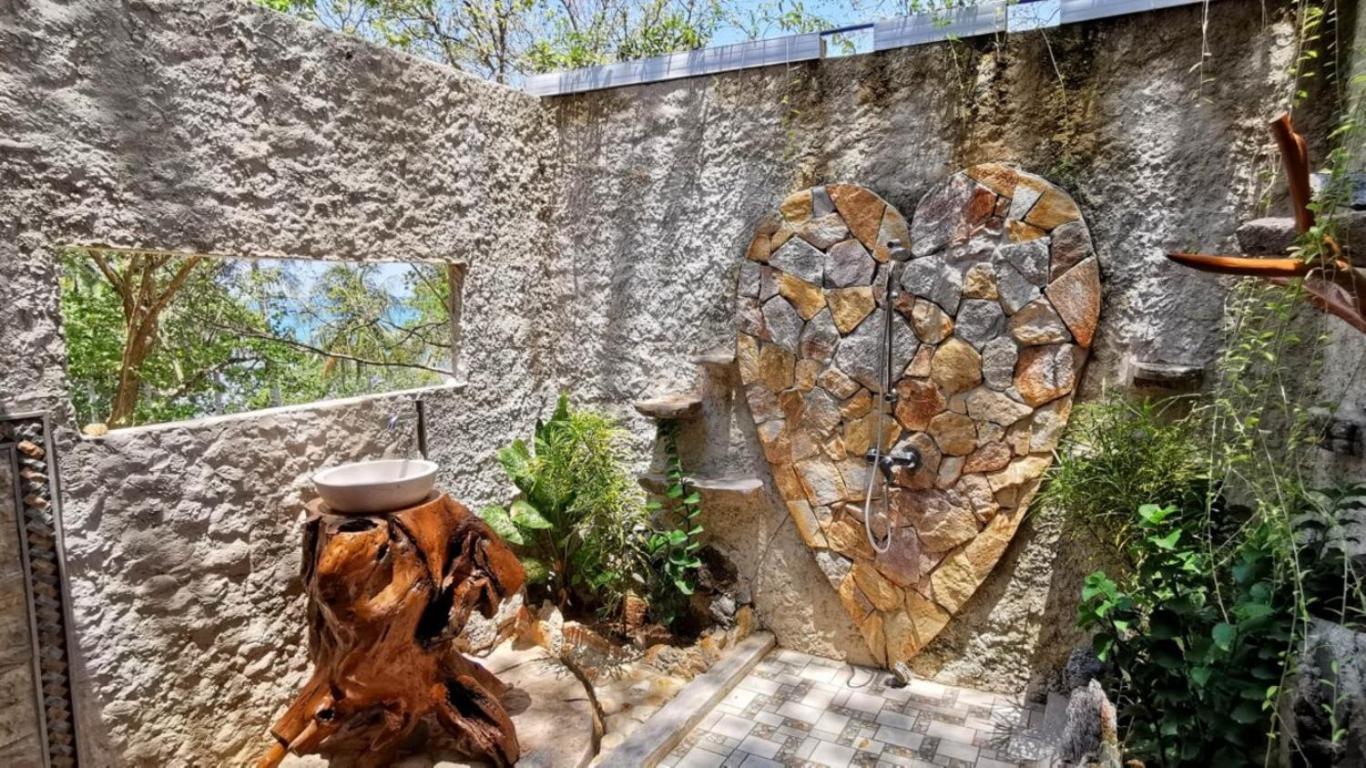 Hotel Alam Kita Karimunjawa-Inseln Exterior foto