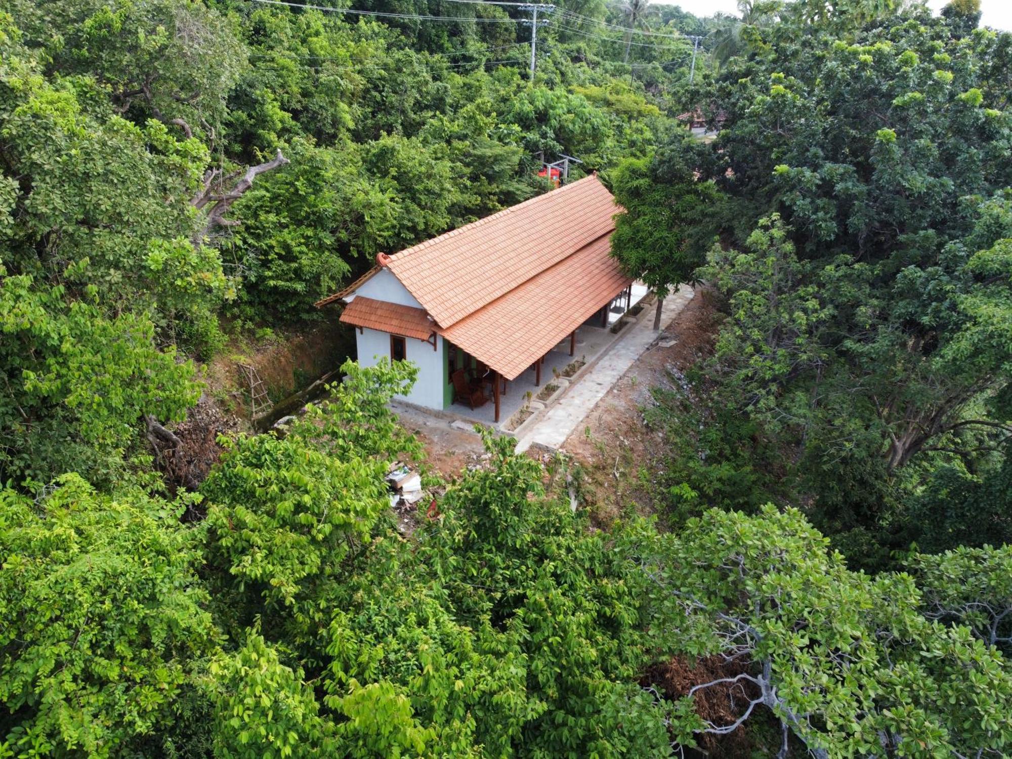 Hotel Alam Kita Karimunjawa-Inseln Exterior foto