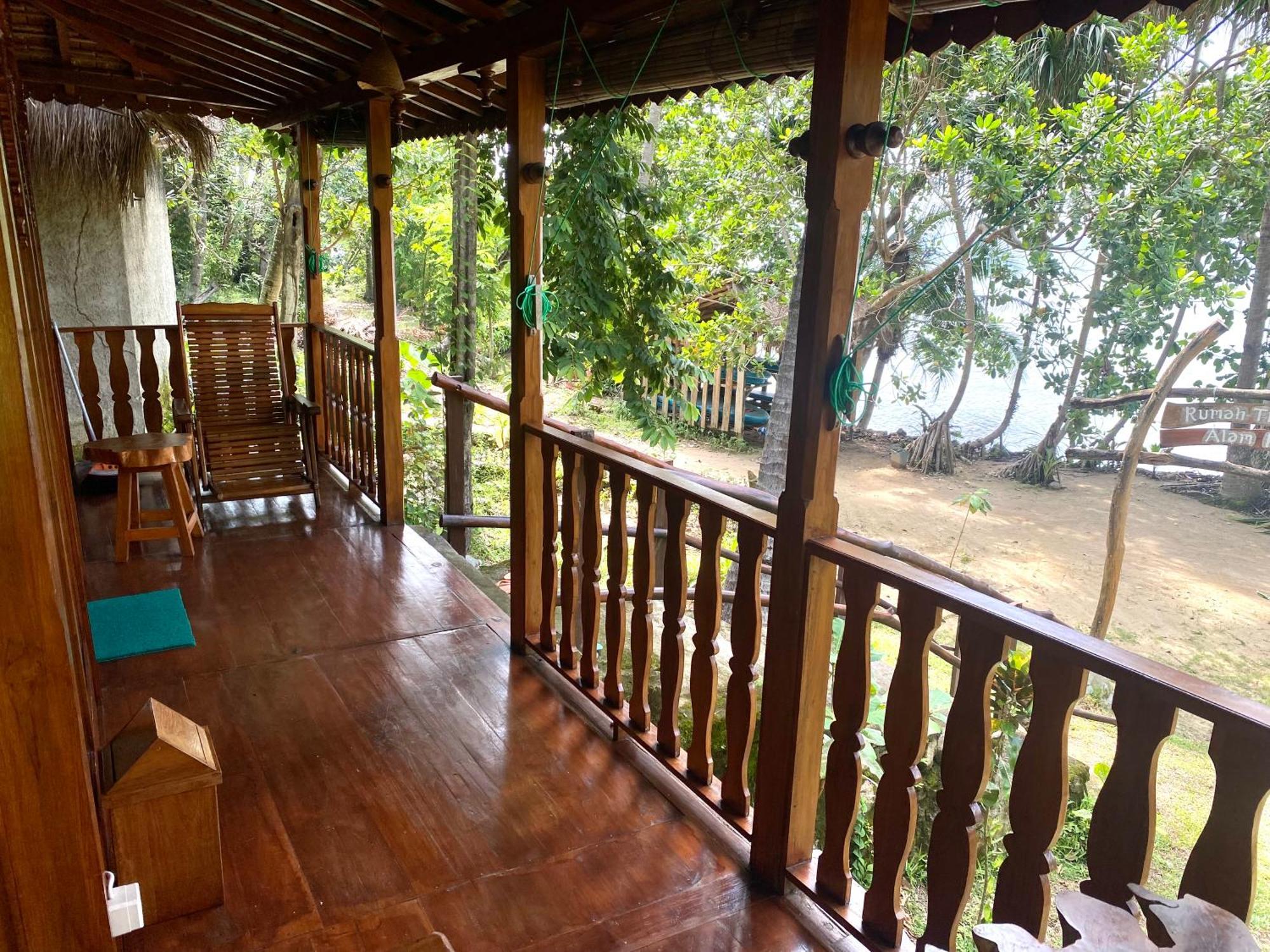Hotel Alam Kita Karimunjawa-Inseln Exterior foto